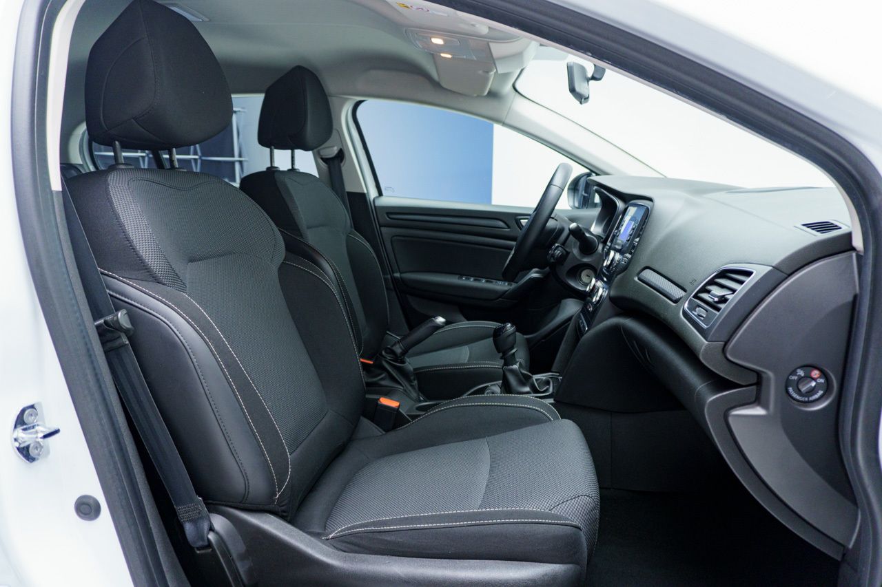 Renault Megane SEDAN BUSINESS 1.3 TCE 115 CV 5P - foto 19