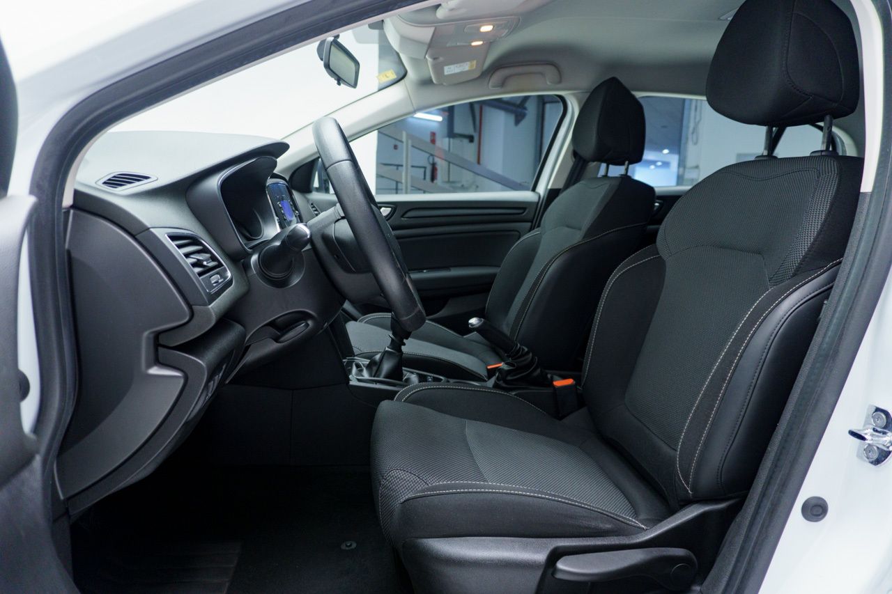 Renault Megane SEDAN BUSINESS 1.3 TCE 115 CV 5P - foto 16