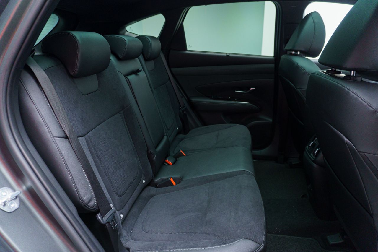 Hyundai Tucson FL 1.6T 252CV PHEV AT 20 ANIV. SKY - foto 18