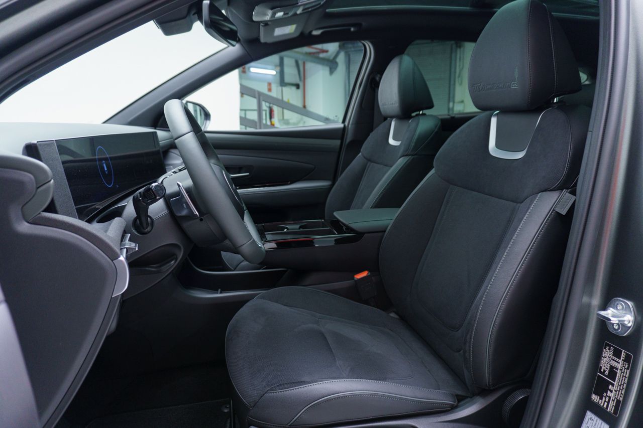 Hyundai Tucson FL 1.6T 252CV PHEV AT 20 ANIV. SKY - foto 16