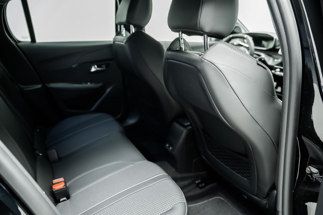 Peugeot 208 GT ELECTRIQUE 136 CV 5P (A) - foto 19