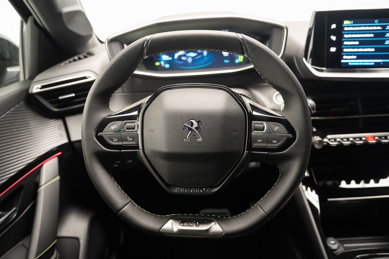 Peugeot 208 GT ELECTRIQUE 136 CV 5P (A) - foto 21