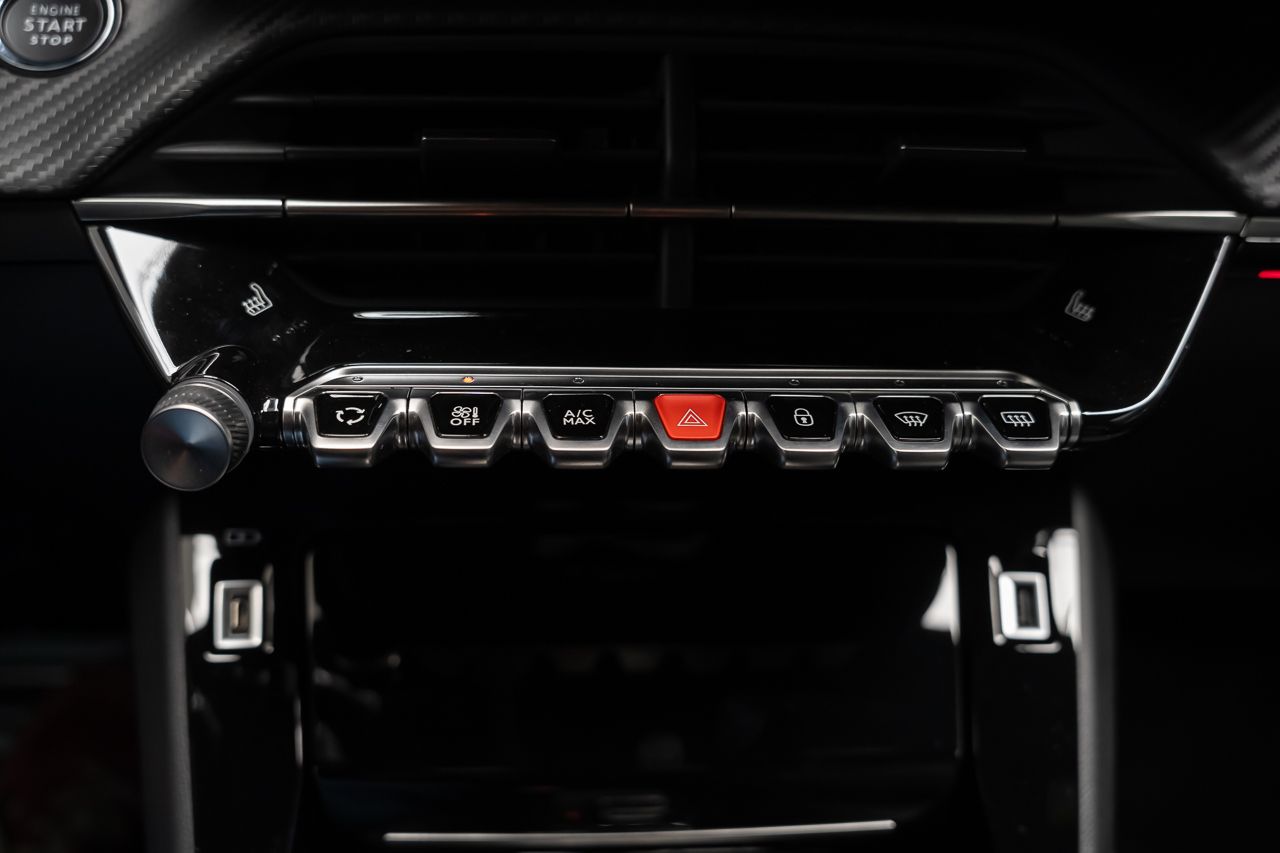 Peugeot 208 GT ELECTRIQUE 136 CV 5P (A) - foto 29