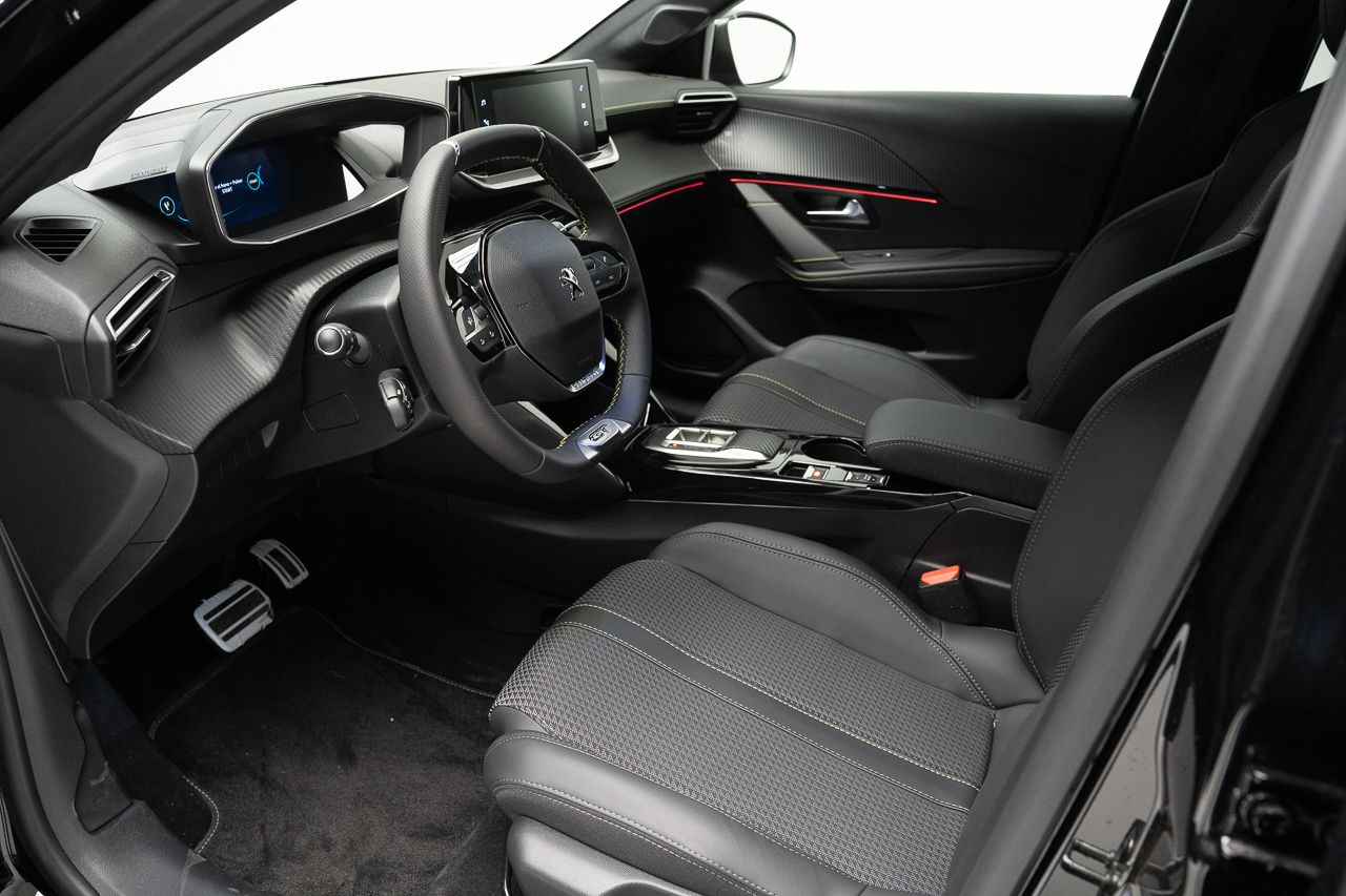 Peugeot 208 GT ELECTRIQUE 136 CV 5P (A) - foto 7