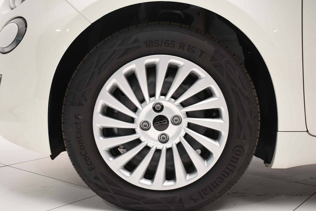 Fiat 500 MONOTRIM +STYLE+COMFORT BEV 42KWH 118 CV 3P - foto 15