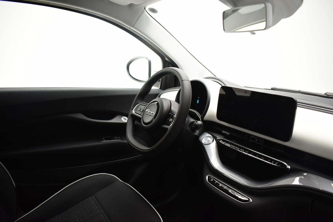 Fiat 500 MONOTRIM +STYLE+COMFORT BEV 42KWH 118 CV 3P - foto 17