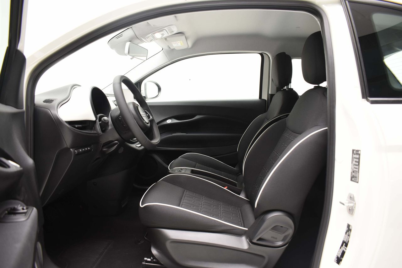Fiat 500 MONOTRIM +STYLE+COMFORT BEV 42KWH 118 CV 3P - foto 16