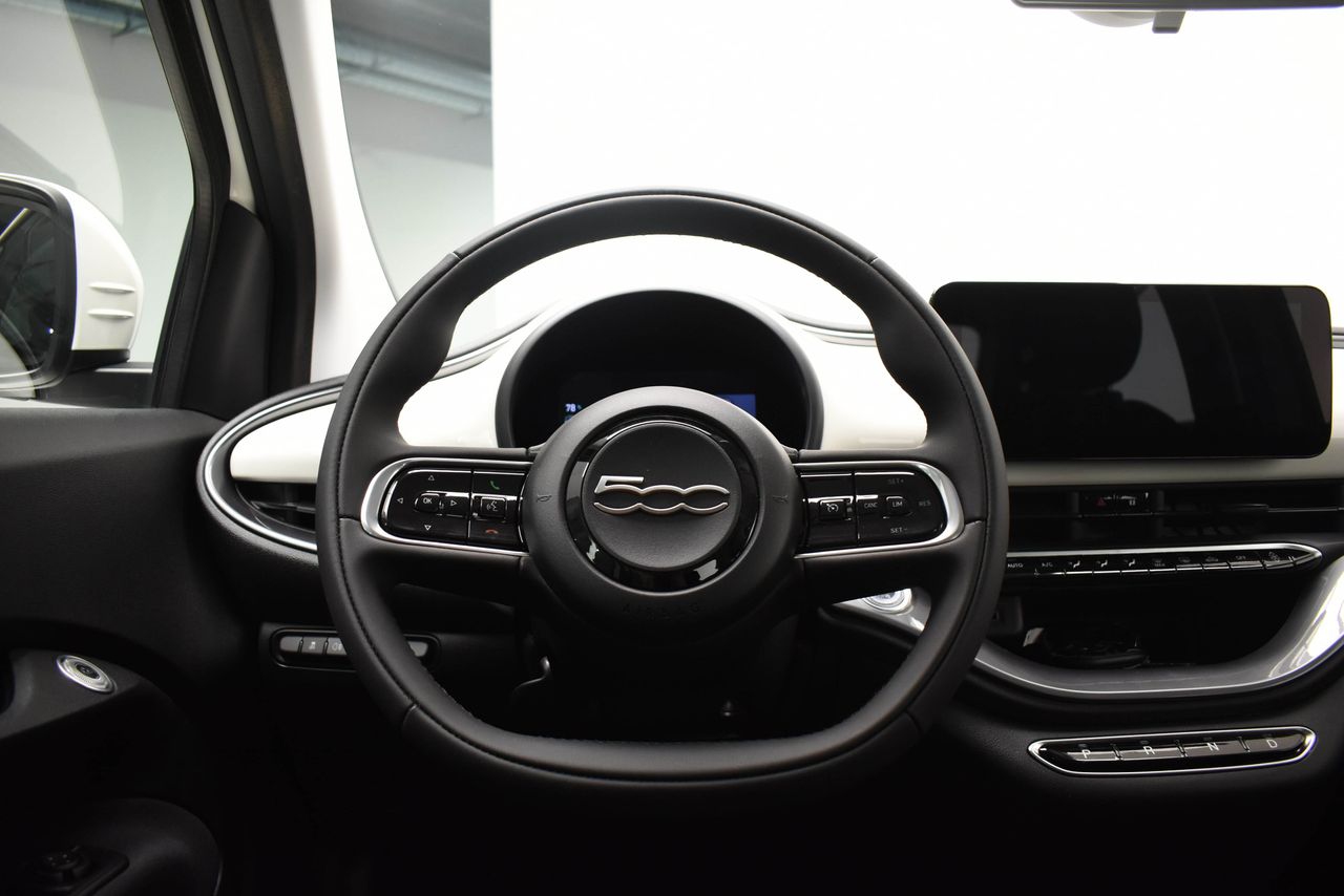 Fiat 500 MONOTRIM +STYLE+COMFORT BEV 42KWH 118 CV 3P - foto 18