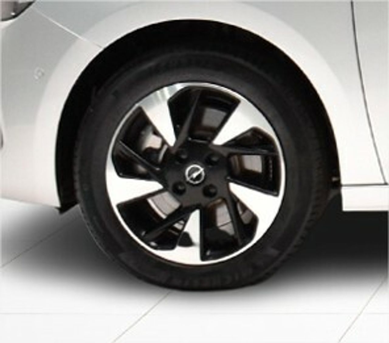 Opel Corsa EDITION BEV 50KWH 136CV 5P - foto 15