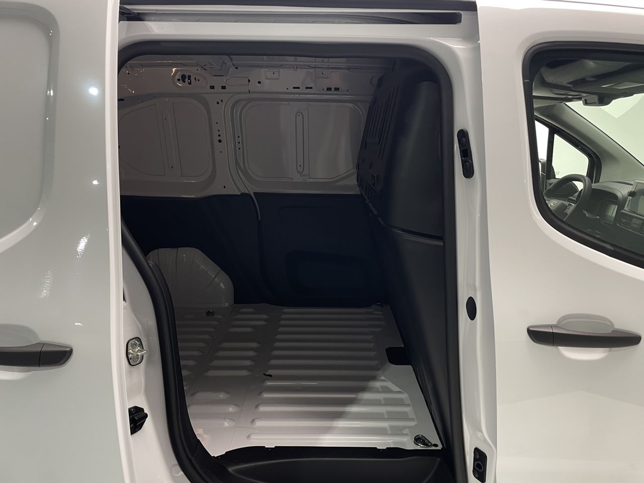 Peugeot Partner STANDARD 600KG 1.5 BLUEHDI 73KW 102CV 4P - foto 25