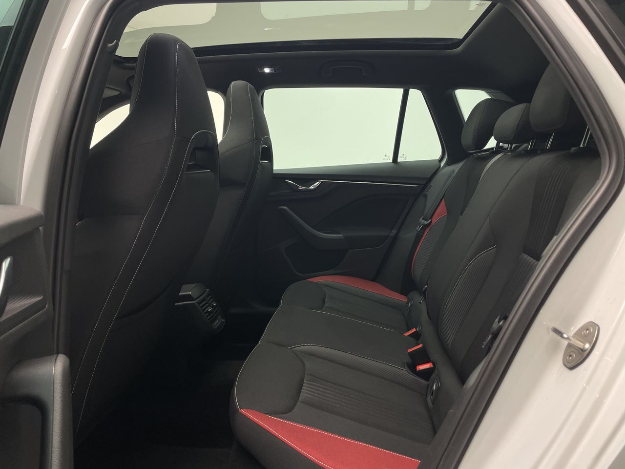 Skoda Kamiq 1.5 TSI DSG MONTECARLO 150 5P - foto 16