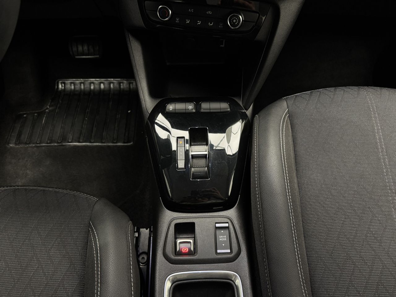 Opel Corsa GS 1.2T XHT 96KW AUTO 130 5P - foto 17