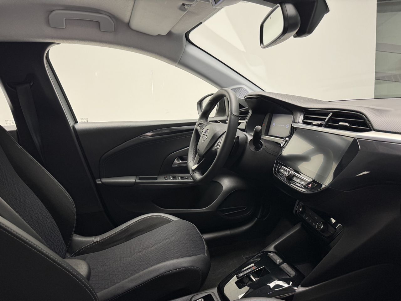 Opel Corsa GS 1.2T XHT 96KW AUTO 130 5P - foto 13