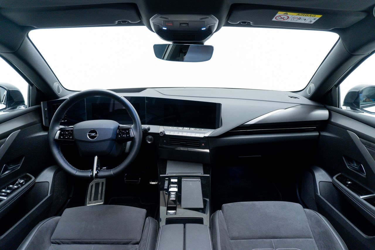 Opel Astra GS BEV 54KW 156 CV AUTO 5P - foto 4