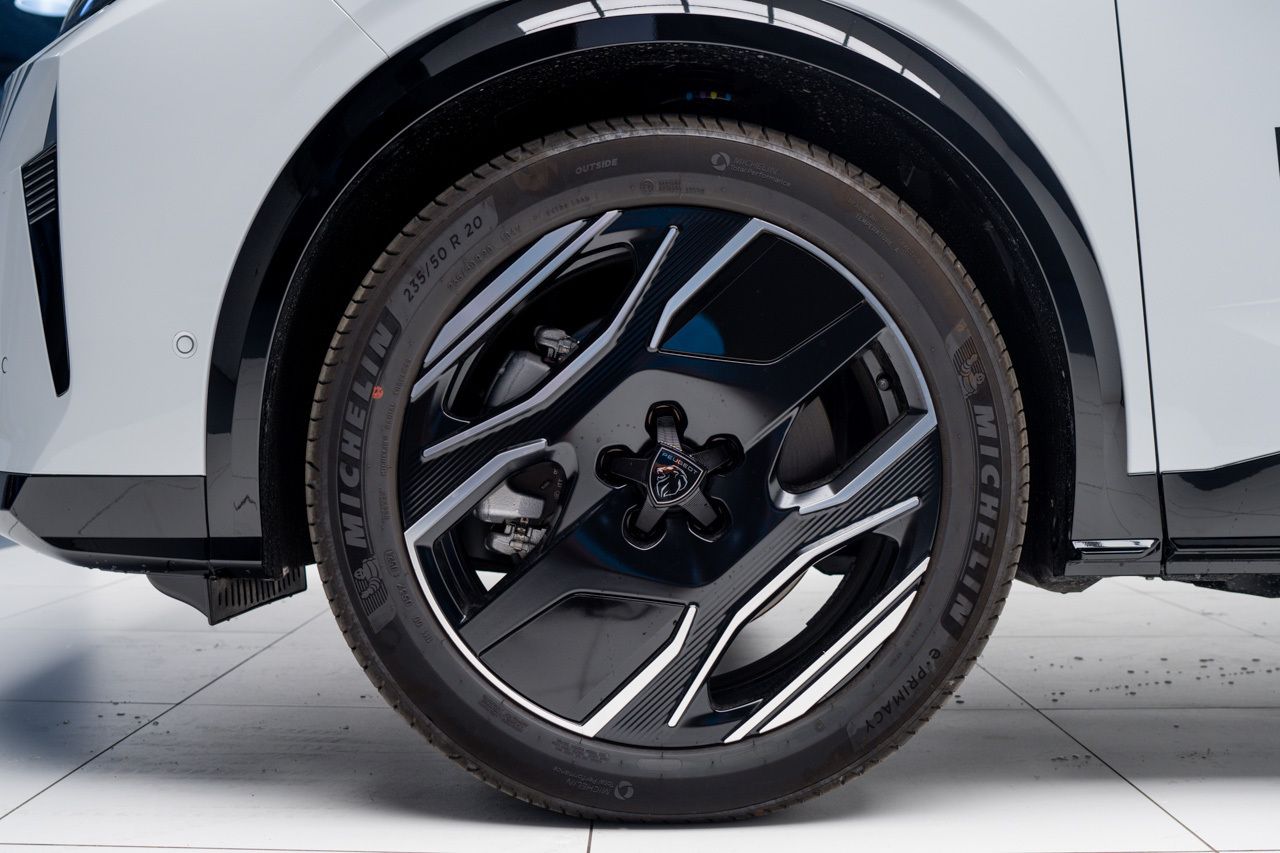 Peugeot 3008 GT BEV 73KWH 157KW 214 CV 5P - foto 15