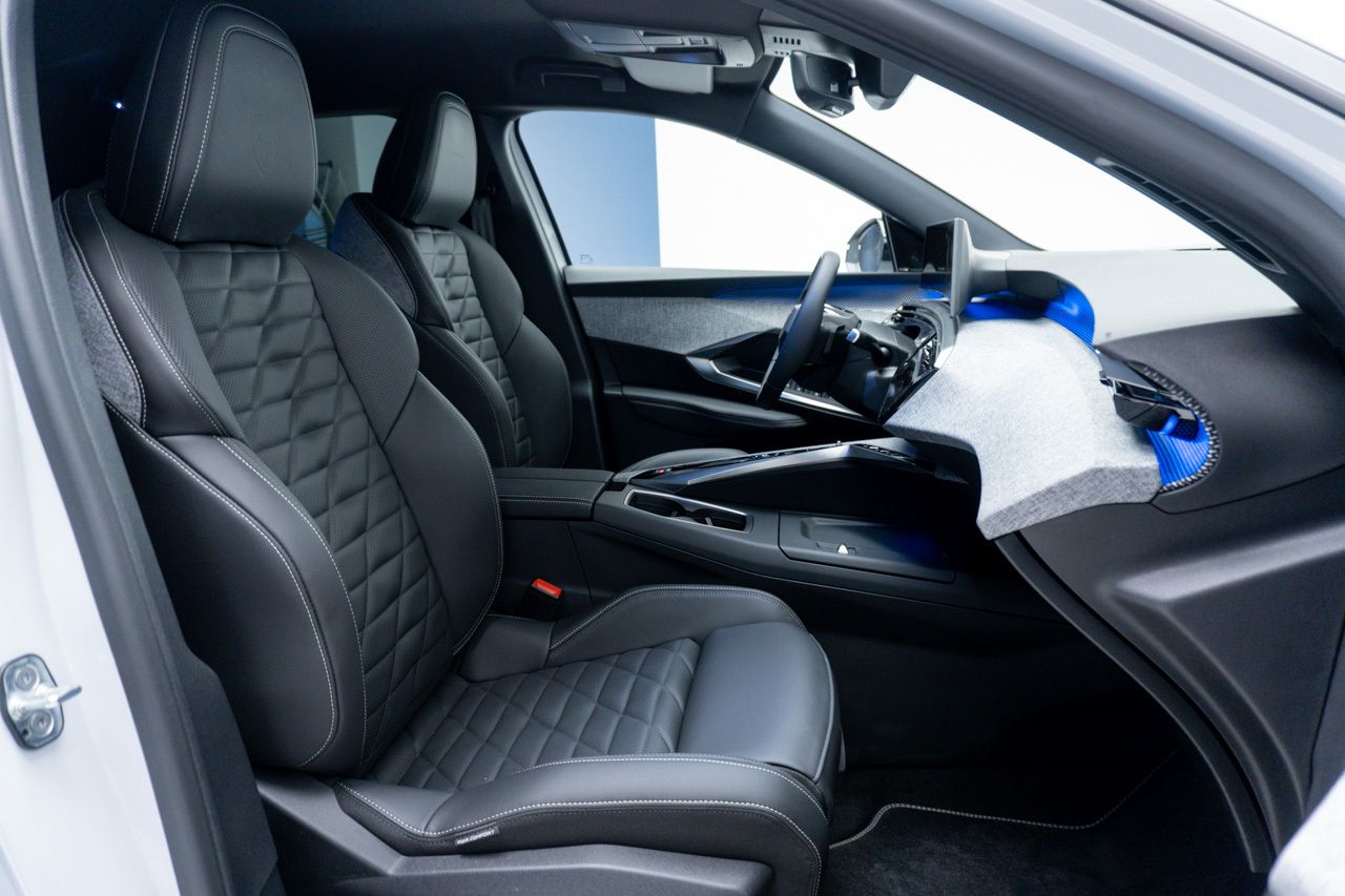 Peugeot 3008 GT BEV 73KWH 157KW 214 CV 5P - foto 19