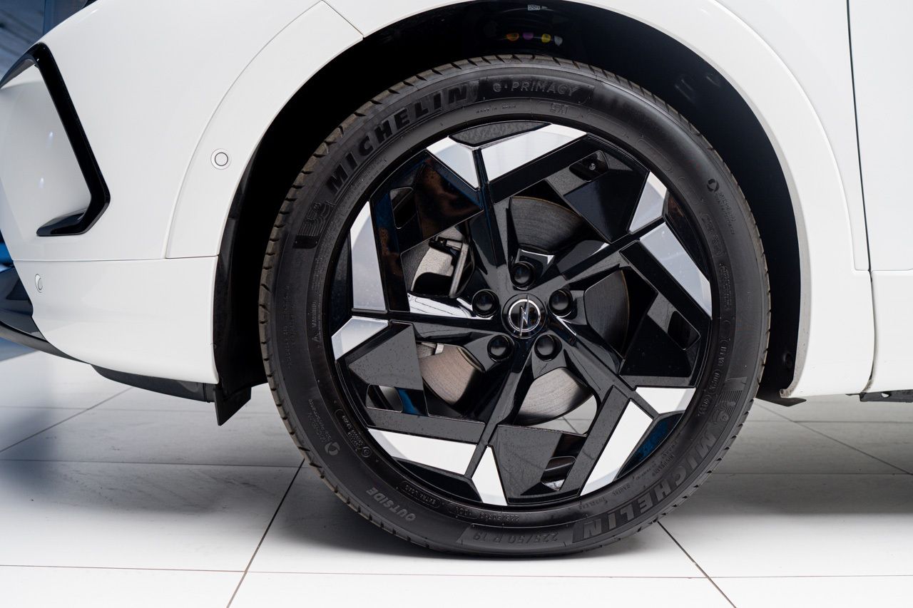 Opel Grandland -E GSE 1.6 TURBO PHEV 300 CV AUTO 5P - foto 15