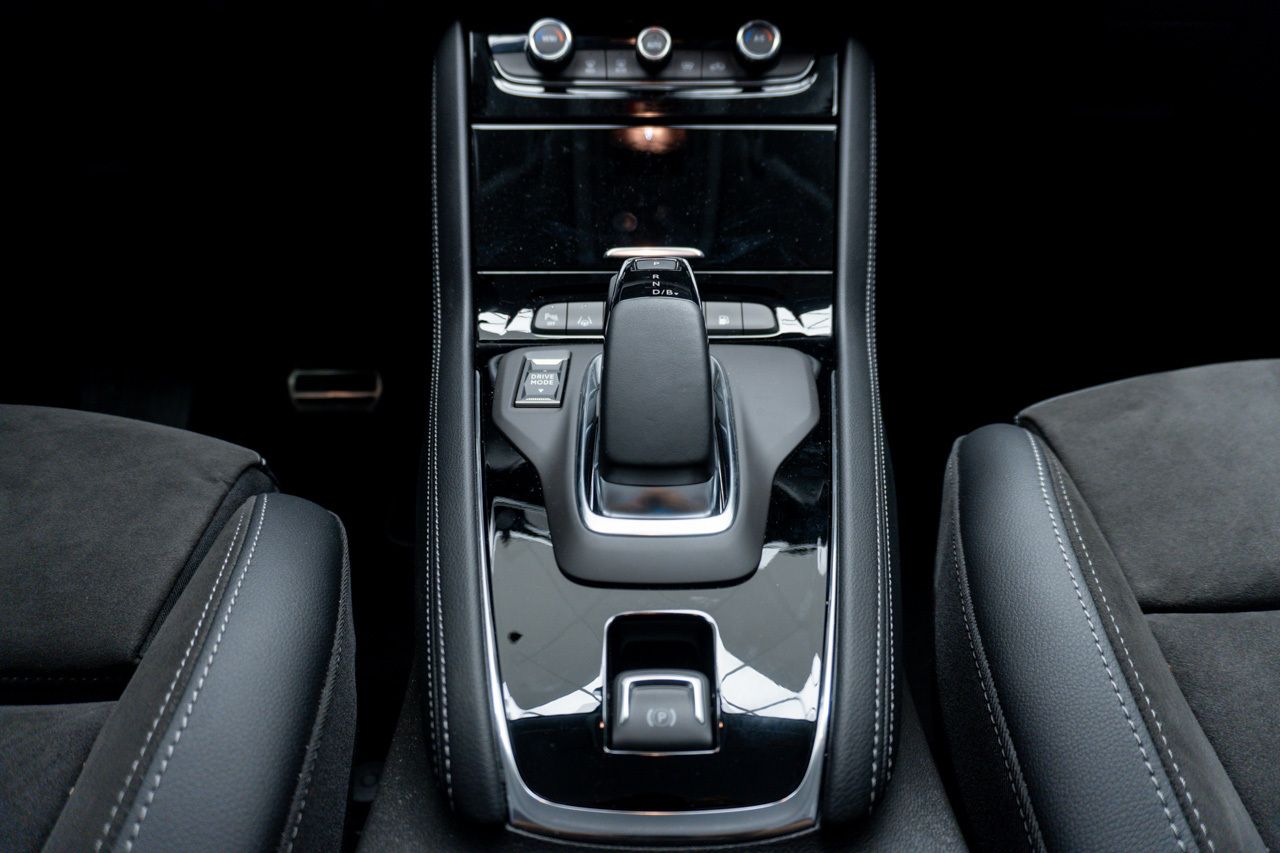 Opel Grandland -E GSE 1.6 TURBO PHEV 300 CV AUTO 5P - foto 25