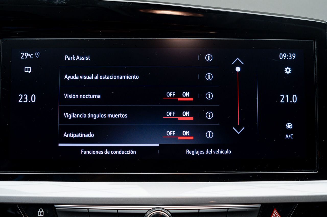 Opel Grandland -E GSE 1.6 TURBO PHEV 300 CV AUTO 5P - foto 30