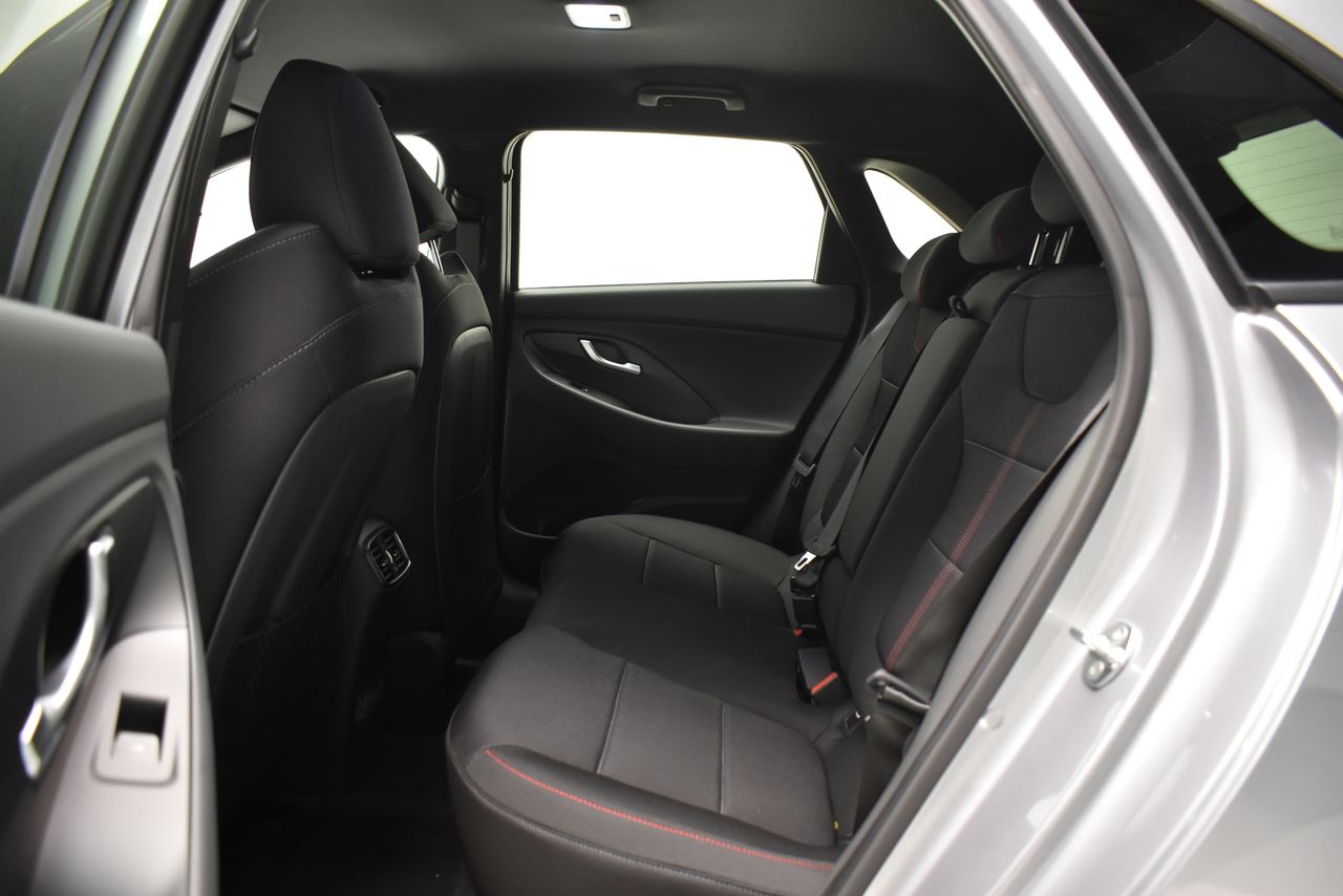 Hyundai i30 5P DPI 1.5 96CV NLINE SE - foto 8