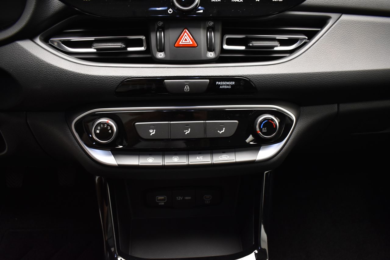 Hyundai i30 CW KLASS 1.0 TGDI 48V 100 CV 5P - foto 25