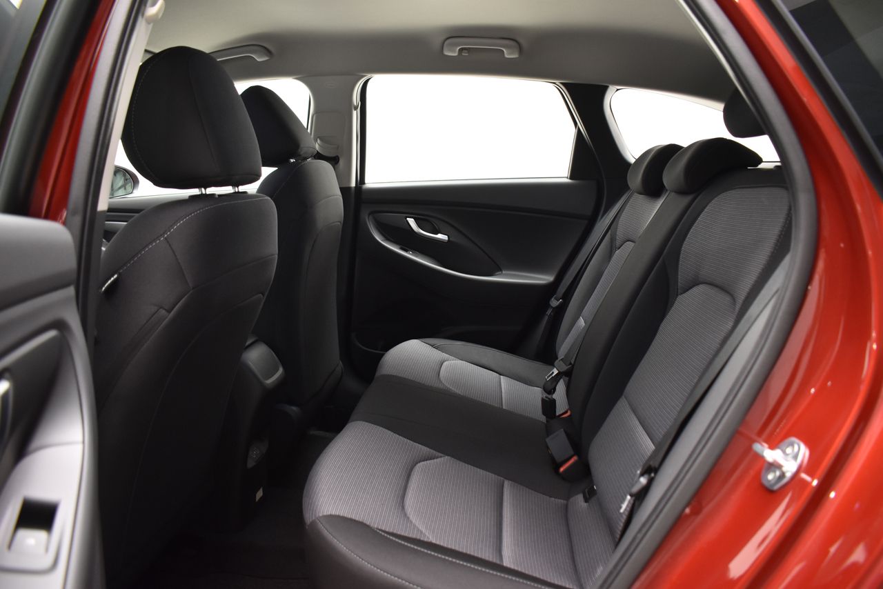 Hyundai i30 CW KLASS 1.0 TGDI MHEV 100 CV 5P - foto 8