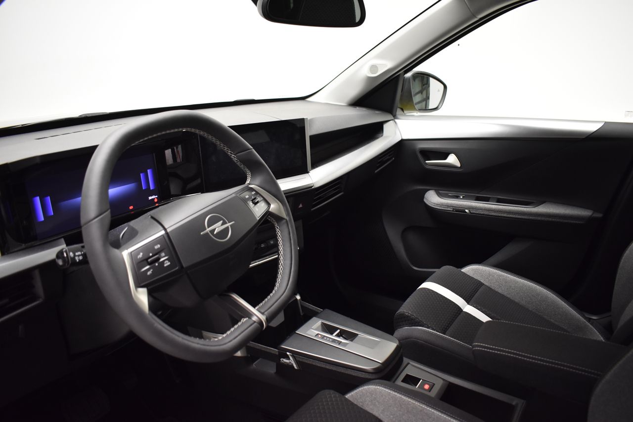 Opel Frontera GS 1.2T XHT HYBRID 107KW EDCT 146 CV 5P - foto 6