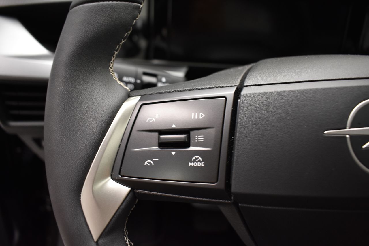 Opel Frontera GS 1.2T XHT HYBRID 107KW EDCT 146 CV 5P - foto 16