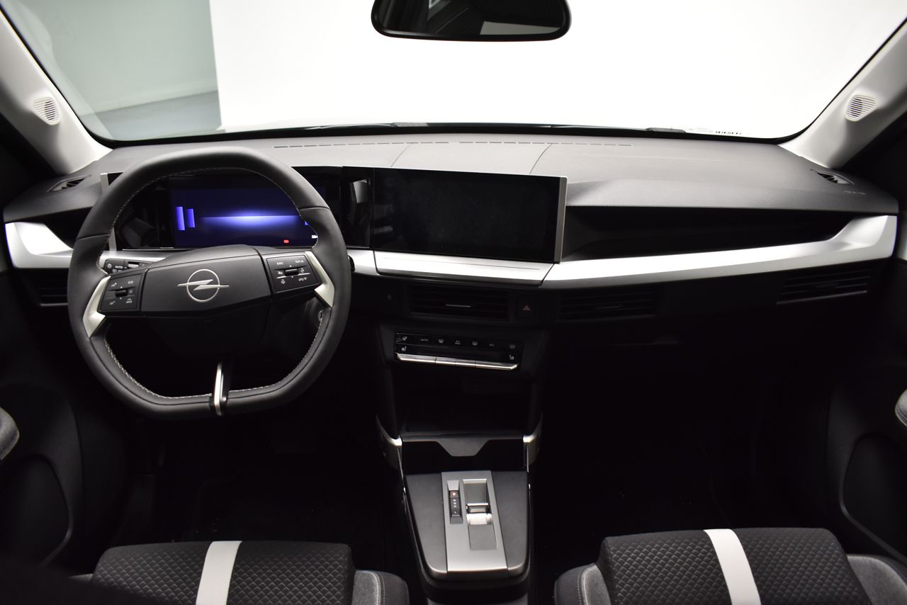 Opel Frontera GS 1.2T XHT HYBRID 107KW EDCT 146 CV 5P - foto 5