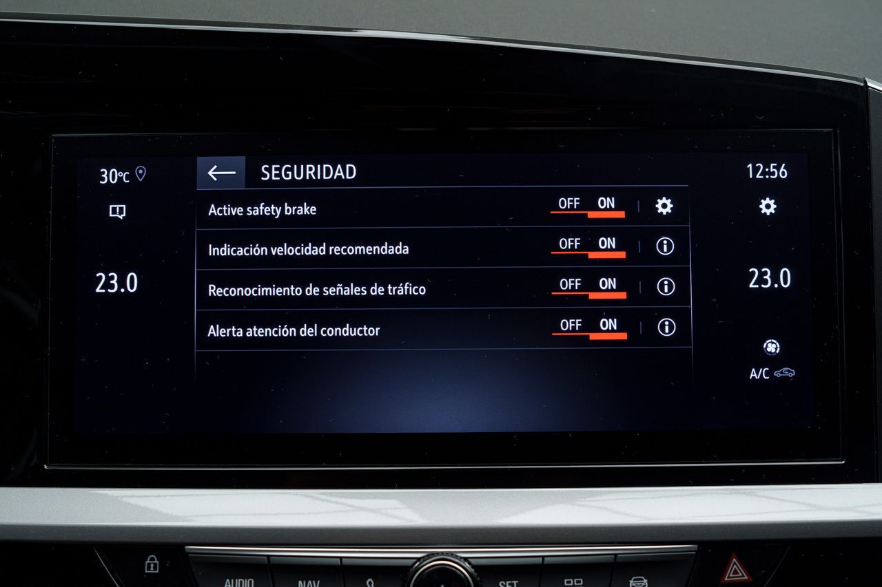 Opel Grandland GS 1.2 MHEV TURBO 136 CV DCT 5P - foto 27