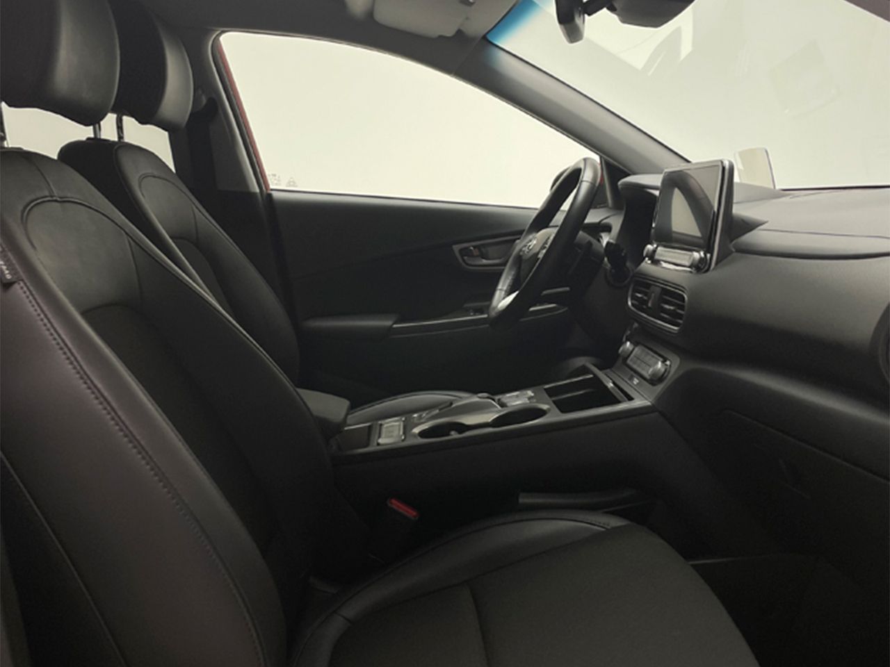 Hyundai Kona EV 204CV 65KWH 150KW TECNO (A) - foto 18