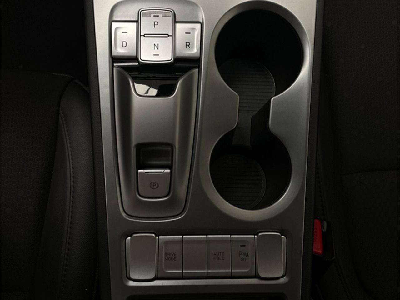 Hyundai Kona EV 204CV 65KWH 150KW TECNO (A) - foto 25