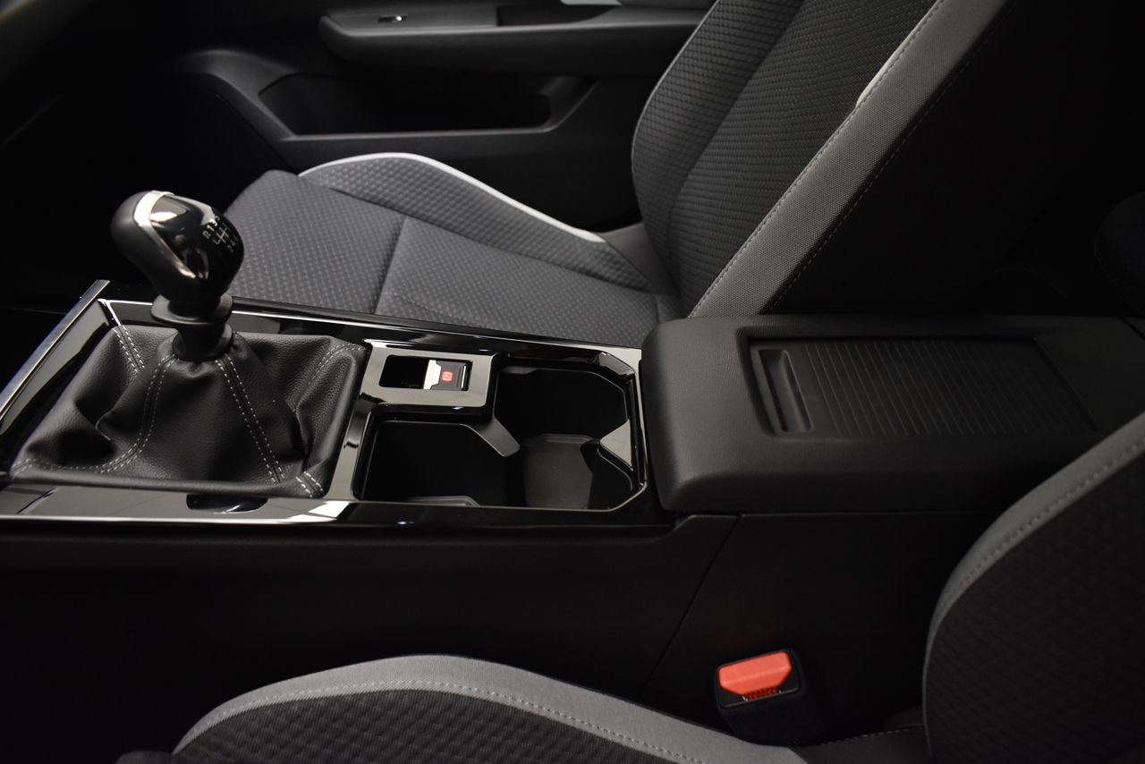 Opel Astra EDITION 1.2T XHL 81KW 110CV 5P - foto 26