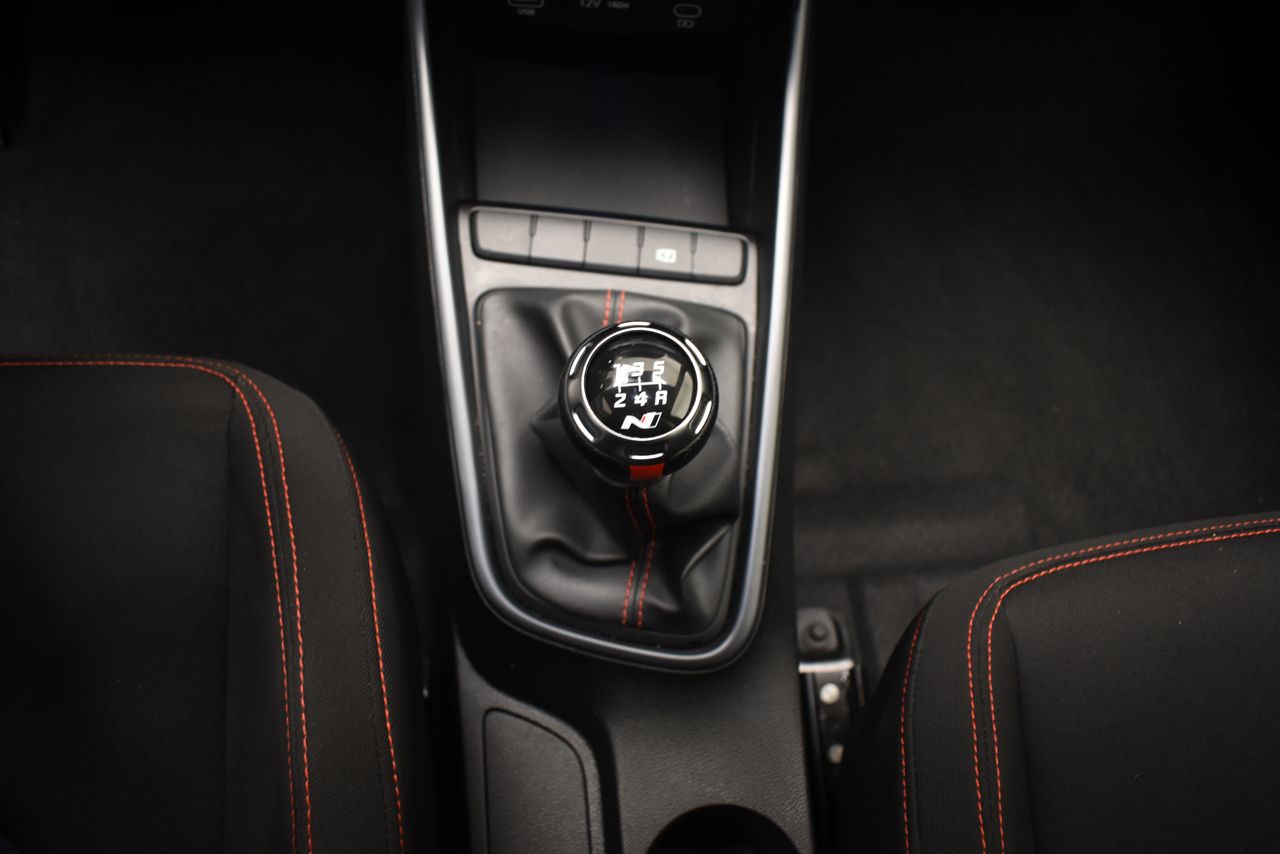 Hyundai i20 5P MPI 1.2 79CV N LINE - foto 24