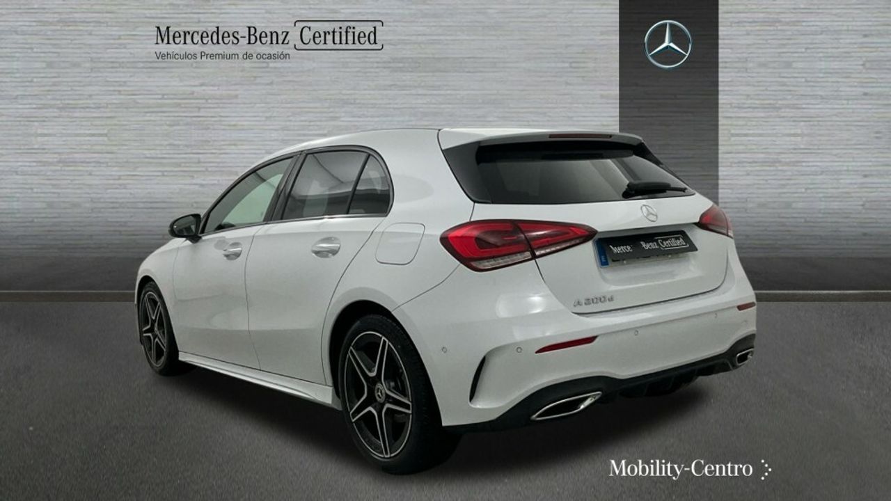 mercedes-clase-a-200-d-amg-line-euro-6d-imagen-3