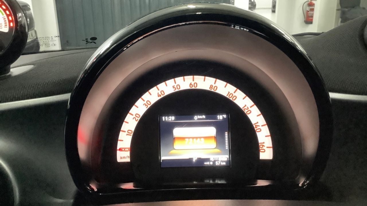 smart-forfour-60kw81cv-eq-imagen-12