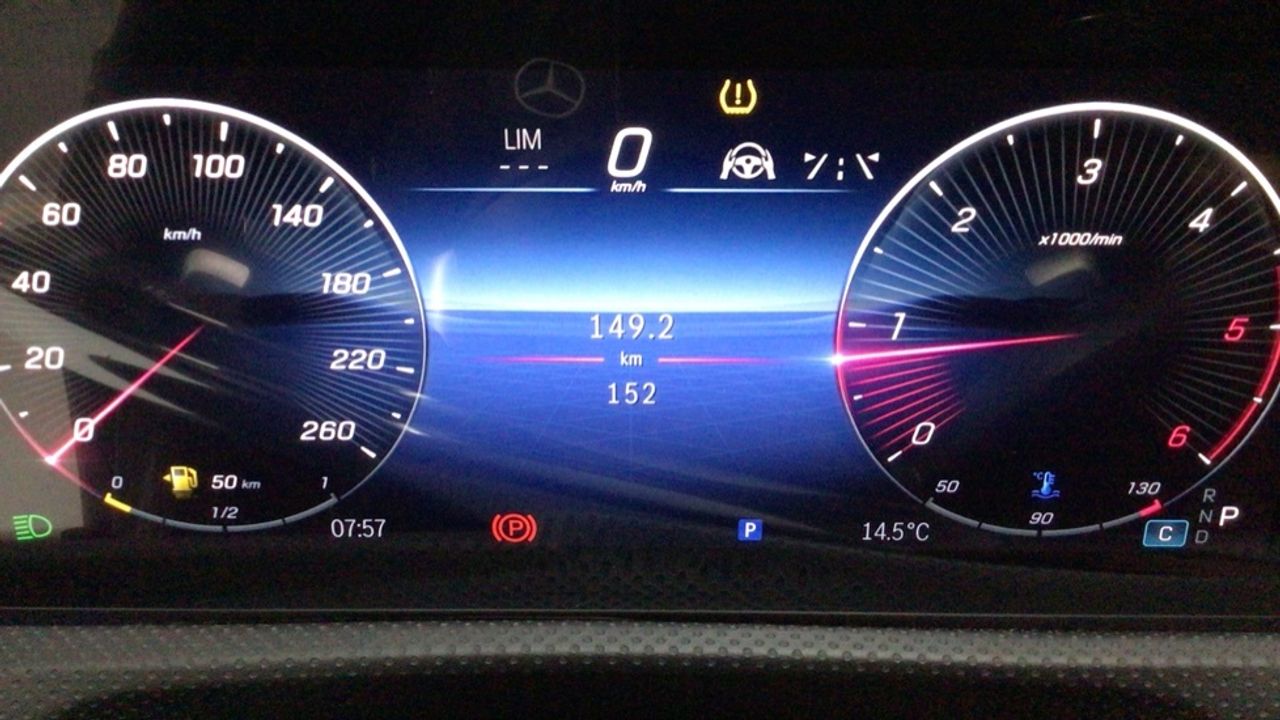 mercedes-clase-a-a-200-d-imagen-25