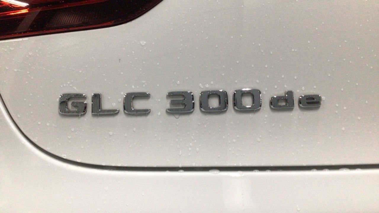 mercedes-glc-coupe-glc-300-de-4matic-imagen-11