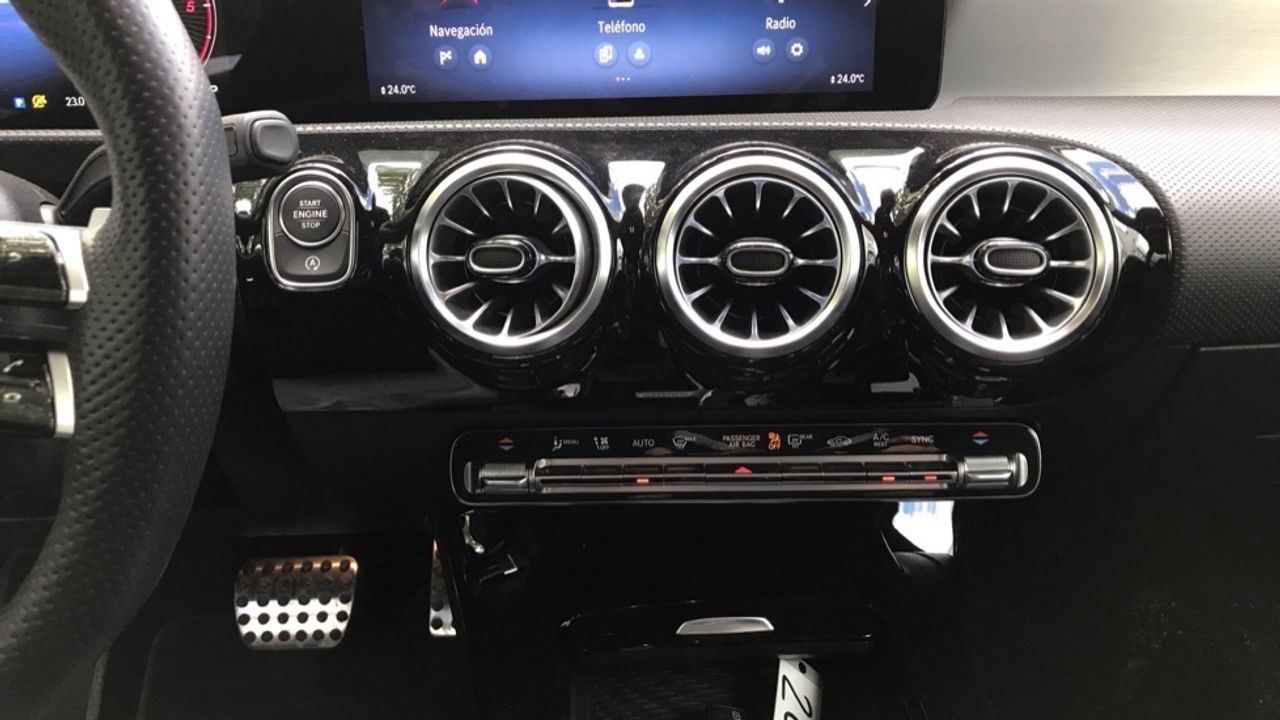 mercedes-clase-a-a-200-d-imagen-18