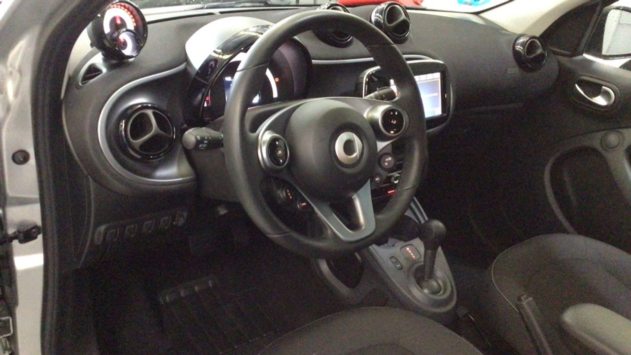 smart-forfour-0-9-66kw-90cv-s-s-imagen-5