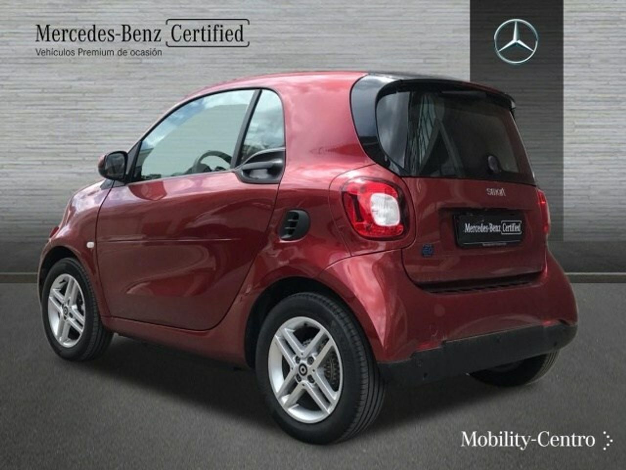 smart-fortwo-60kw81cv-eq-coupe-imagen-3