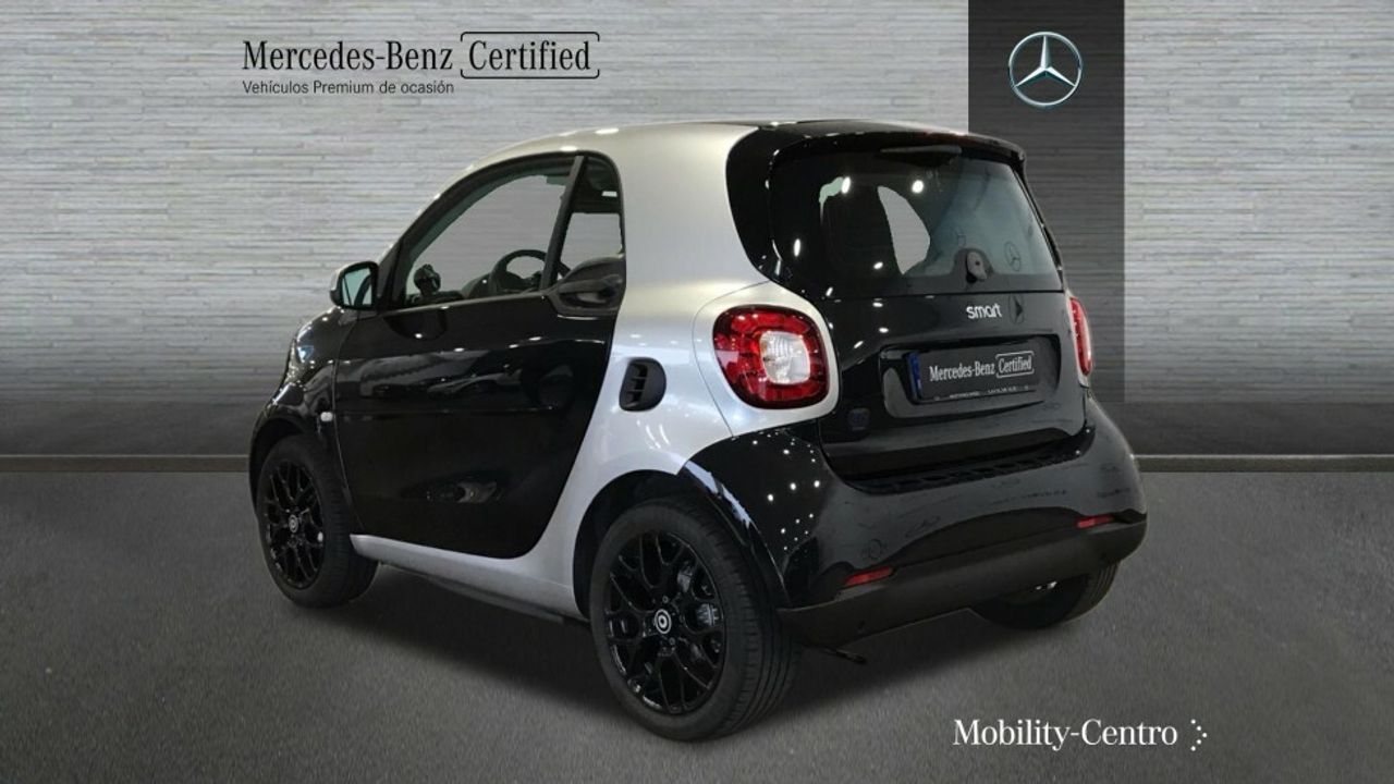 smart-fortwo-60kw81cv-eq-coupe-imagen-3