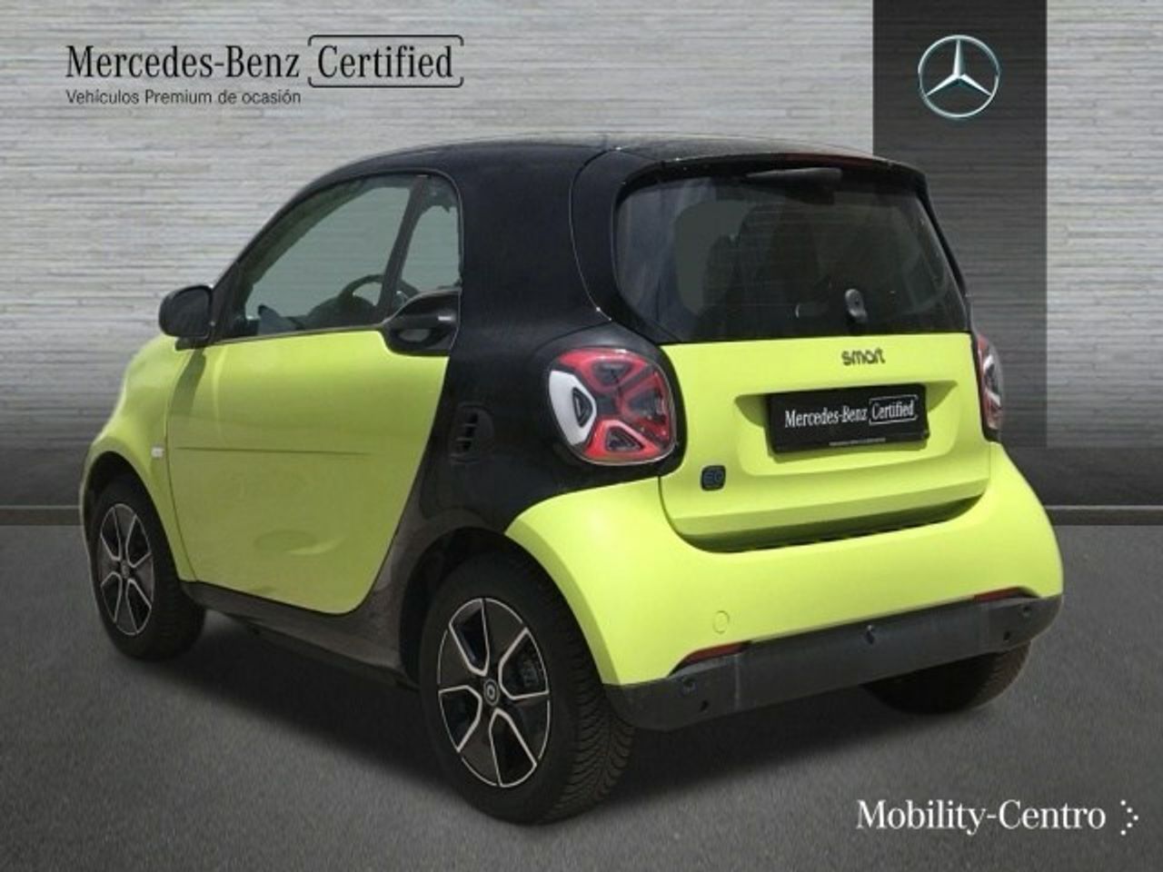 smart-fortwo-60kw81cv-eq-coupe-imagen-3