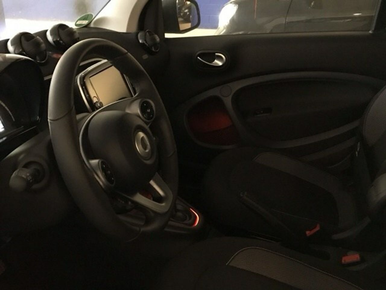 smart-fortwo-60kw81cv-eq-coupe-imagen-5