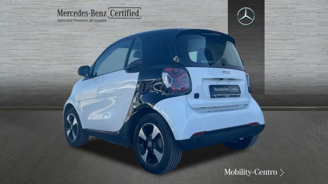 smart-fortwo-60kw81cv-eq-coupe-imagen-3