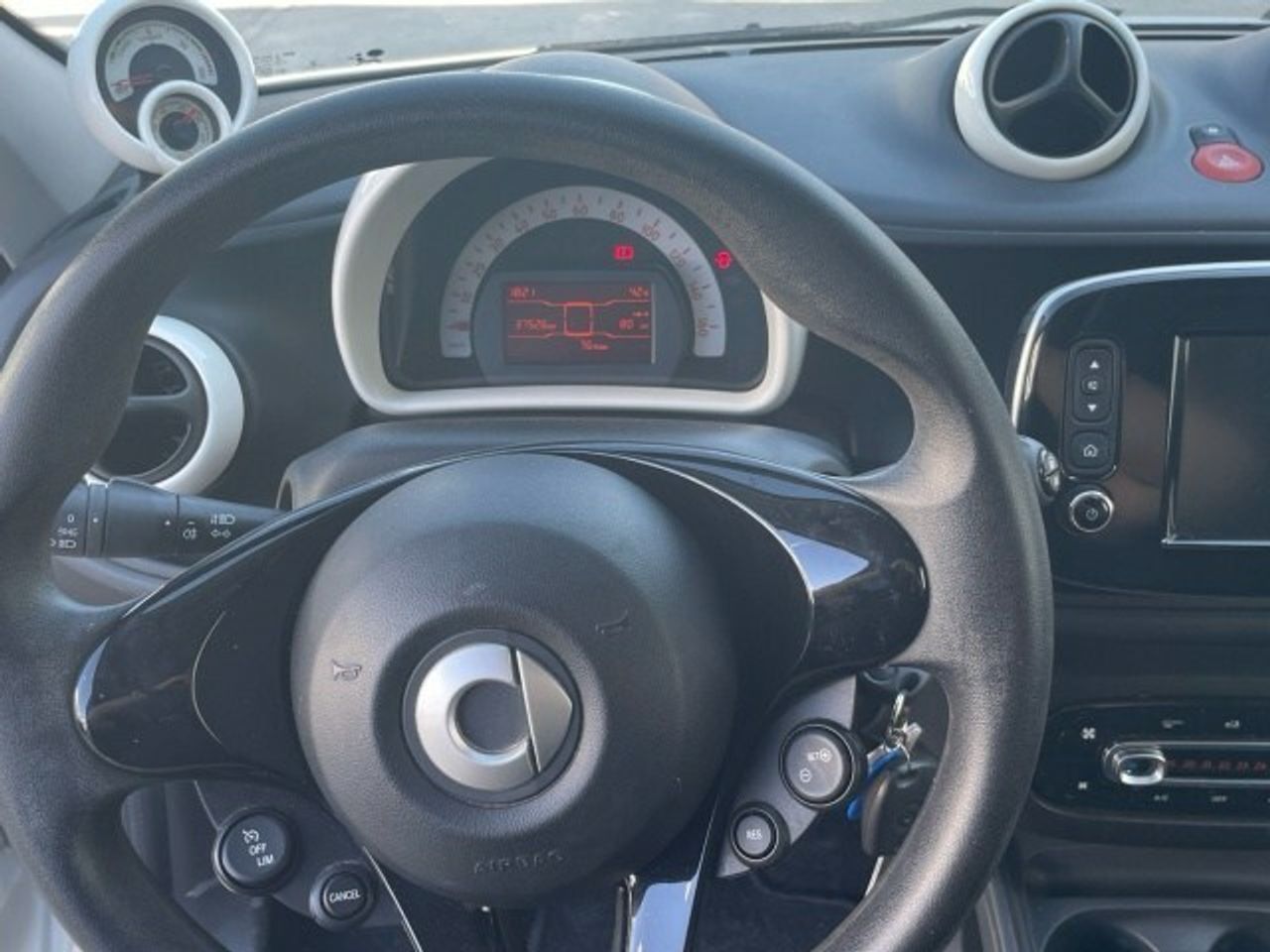 smart-forfour-60kw81cv-eq-imagen-8