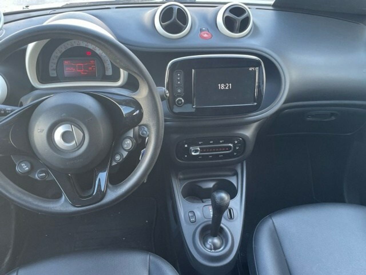 smart-forfour-60kw81cv-eq-imagen-7