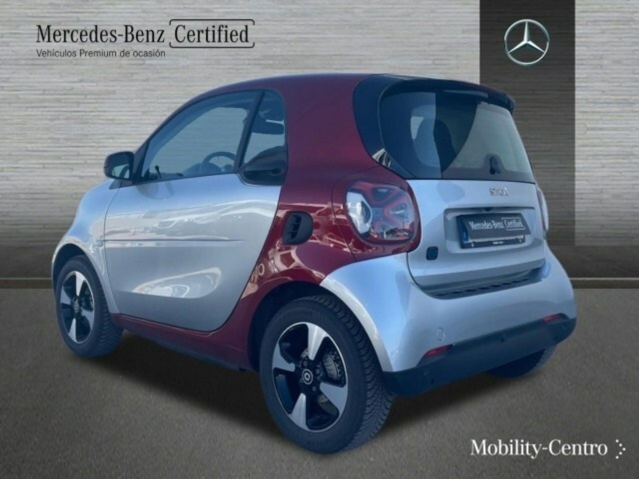 smart-fortwo-60kw81cv-eq-coupe-imagen-3