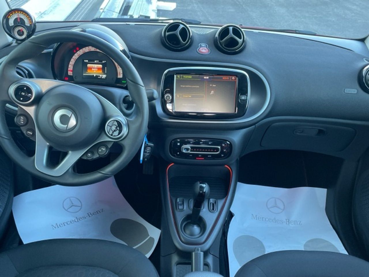 smart-fortwo-60kw81cv-eq-coupe-imagen-7