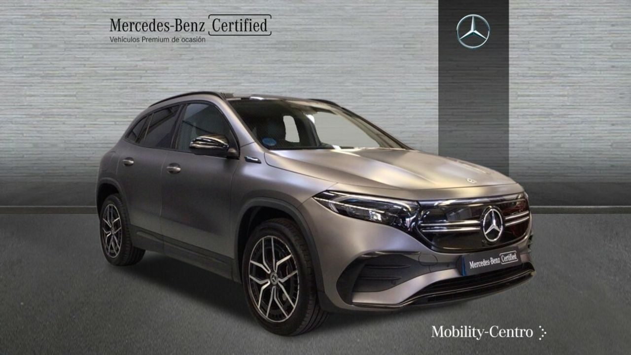 mercedes-eqa-250-amg-line-imagen-2